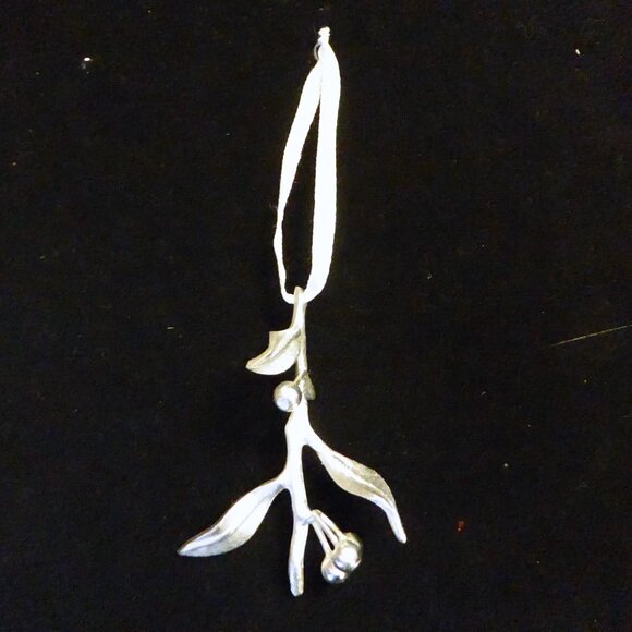 NEW 3.5” SILVER MISTLETOE BRANCH SPRIG ORNAMENT HOLIDAY CHRISTMAS DECORATION - Picture 10 of 15